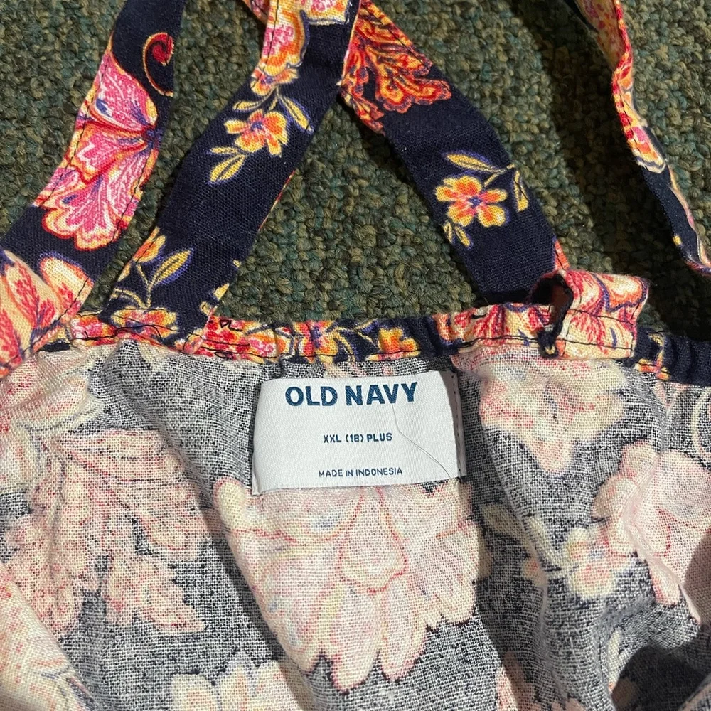 Girls XXL Plus Old Navy Flowered Romper - Picture 4 of 5